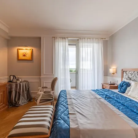 Tesoretto Hotel 4*