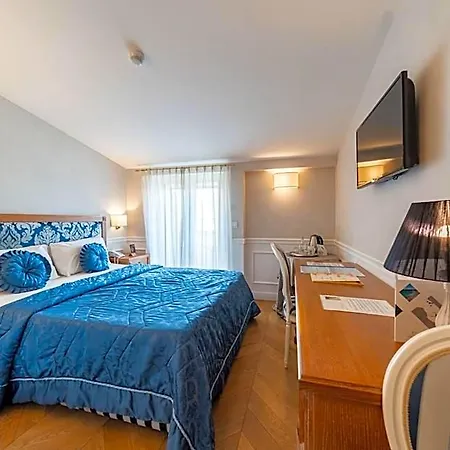 Tesoretto Hotel 4*
