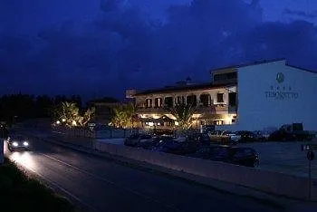 Hotell Tesoretto 4*
